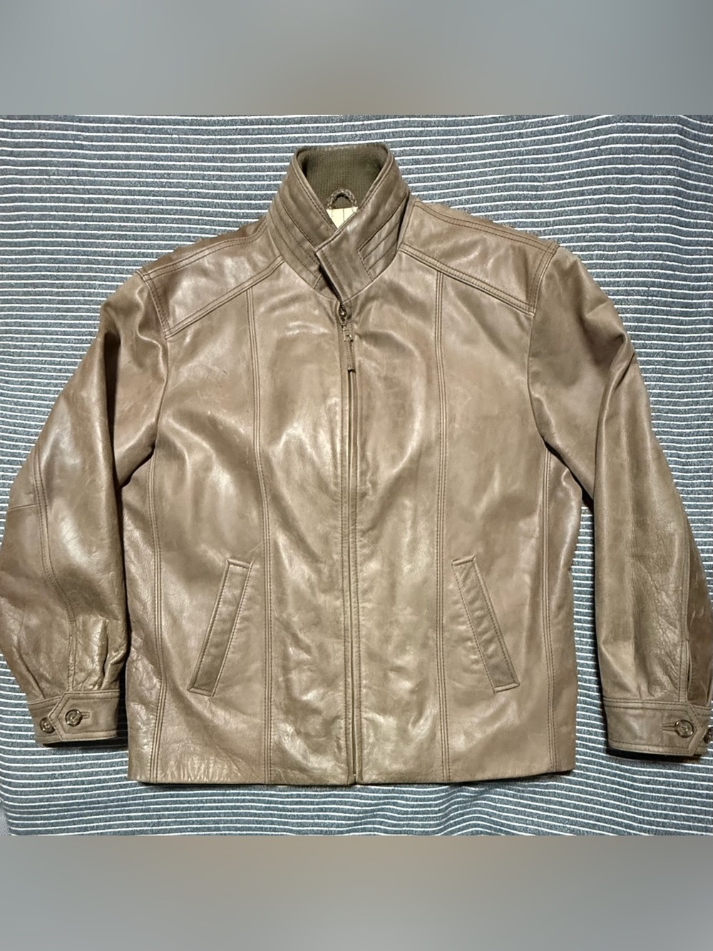 Jos A Banks Brown Leather Jacket - Classic Zip Front - L